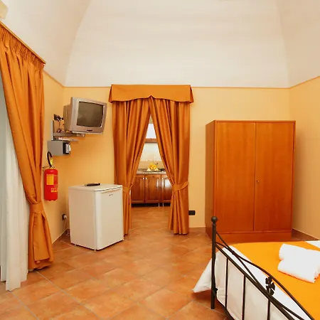 L'incanto 4*